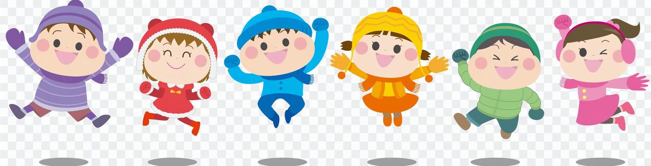 ジャンプする男の子女の子 冬 ジャンプする男の子女の子 冬
